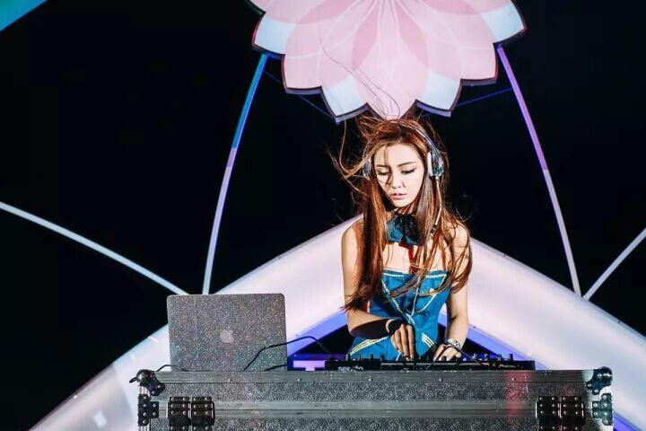 游艇DJ